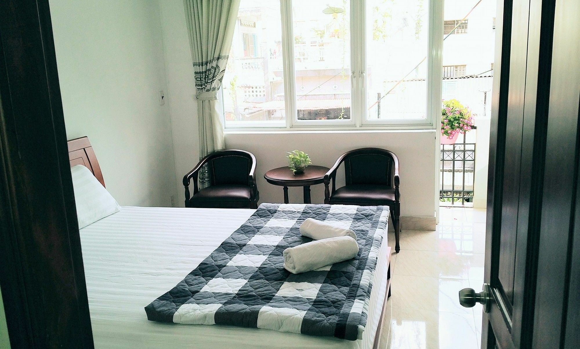 Nhà trọ La Saigon